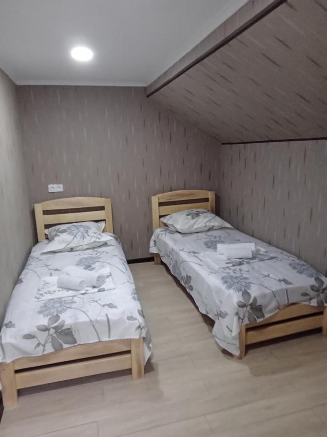 veranda m Tiflis Exterior foto